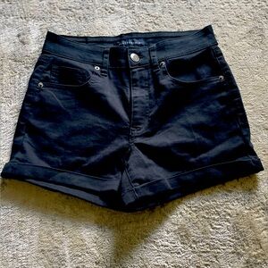 Aeropostale cuffed, high rise midi short